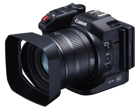 Canon「XC10」
